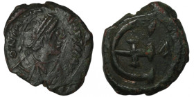 Justinian I (AD 527-565). Theoupolis (Antioch)
AE Pentanummium (18mm, 2,75g)