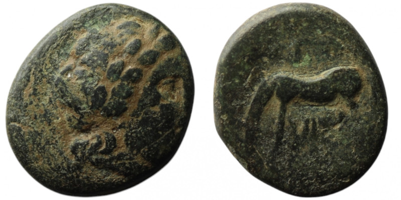 TROAS. Alexandria (Circa 3rd-2nd century BC).
AE Bronze (15mm, 2,44g)