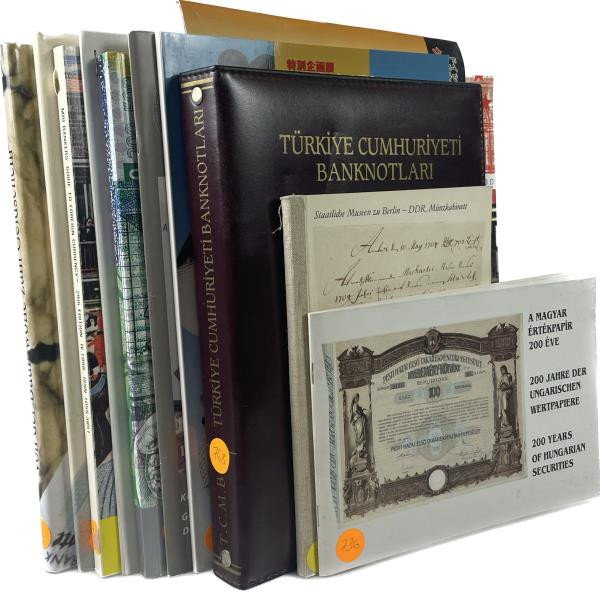 Konvolut (Papiergeld)
 Konvolut aus 11 Veröffentlichungen zu Papiergeld und Wer...