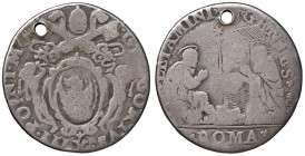 Gregorio XIII (1572-1585) Testone - Munt. 36 AG (g 7,00) Forato

B+