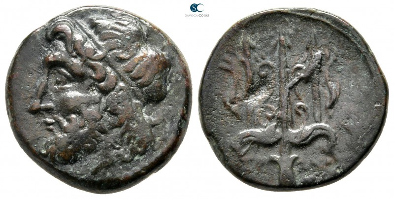 Sicily. Syracuse. Hieron II 275-215 BC. 
Bronze Æ

18mm., 6,39g.



very ...