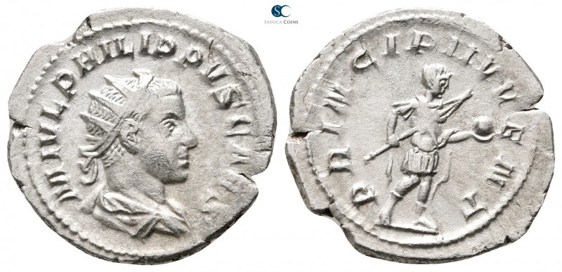 Philip II, as Caesar AD 244-246. Rome
Antoninianus AR

23mm., 3,26g.



v...