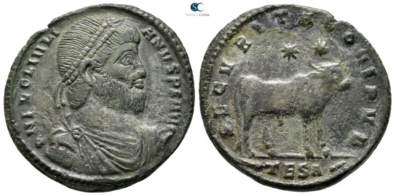 Julian II AD 360-363. Thessaloniki
Double Maiorina Æ

27mm., 8,31g.



ve...