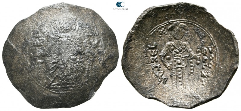 John II Comnenus AD 1118-1143. Thessalonica
Billon aspron trachy

27mm., 3,91...