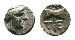 Troas, Tenedos, AE. Late 5th-early 4th century BC. Reference: Condition: Very Fine

Weight: 0.50 gr. Diameter: 7.9 mm