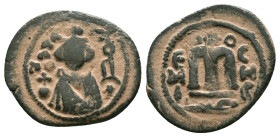 Byzantine & Arab Coins AE, 7th - 13th Centuries Reference : "Repatinated" Condition: Very Fine

Weight:3.86 gr. Diameter: 22.2 mm