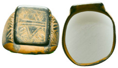 Ancient Roman Bronze Ring, Ae Reference: Condition: Very Fine

Weight: 7.61 gr. Diameter: 23.8 mm