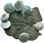 Lot of 15 Objects (SOLD AS SEEN,NO RETURN.)
Reference: Condition: Very Fine

Weight: gr. Diameter: mm