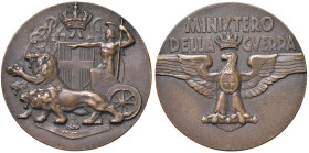 ITALIA Medaglia senza data (1935) Ministero della Guerra, Italia su Biga trainata da leoni - Opus: F. Fontana, edizione Lorioli di Milano AE (g 30,10 ...