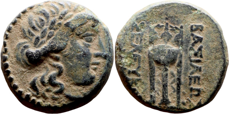Seleukos II Kalinikos (Seleukid King: 246 - 226 BC) AE bronze. Obv: Laureate hea...