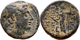 Antiochos IV Epiphanes (Seleukid King: 121-96 BC). AE bronze. Obv.: : Radiate, diademed head of Antiochus IV right Rev:  Zeus standing left, holding t...