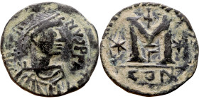 Justin I (518-527) Follis Obverse: :D N IVSTINVS PP AVG, diademed, draped, and cuirassed bust right Reverse: Large M