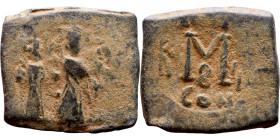 Heraclius, Martina and Heraclius Constantine (610-641) Follis Obverse: From left, Martina, Heraclius, heraclius Constantine Reverse: Large M, ANNO,