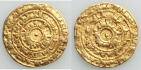 Fatimid. al-Mu'izz (AH 341-365 / AD 953-975) gold Dinar AH 357 (AD 968/9) VF, Misr mint, A-697.1. 20mm. 4.12gm. 

HID09801242017