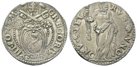 ANCONA
Gregorio XIII (Ugo Boncompagni), 1572-1585.
Testone.
Ag
gr. 9,45
Dr. GREGORIVS• - •XIII• PONT•M•. Stemma sormontato da triregno e chiavi d...