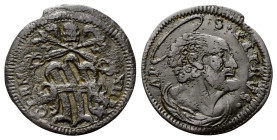 GUBBIO
Clemente XII (Lorenzo Corsini), 1730-1740. 
Quattrino.
Æ
gr. 2,26
Dr. CLEM• - XII P. Stemma sormontato da triregno e chiavi decussate.
Rv...