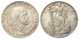 REGNO D’ITALIA
Vittorio Emanuele III, 1900-1943.
10 Lire 1936 a. XIV Roma, Impero.
Ag
Dr. Testa del sovrano rivolta a d.
Rv. Prora di nave fregia...