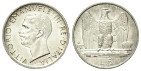 REGNO D’ITALIA
Vittorio Emanuele III, 1900-1943.
5 Lire 1927 due rosette Roma, Aquilino.
Ag
Dr. Testa del sovrano rivolta a s. 
Rv. Fascio littor...