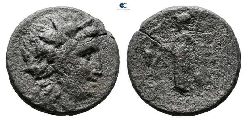 Aiolis. Temnos circa 200-0 BC. 
Bronze Æ

18 mm, 3,67 g



Fine