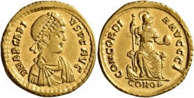 Arcadius, 383-408. Solidus (Gold, 20 mm, 4.41 g, 12 h), Constantinopolis, 383-385. D N ARCADI-VS P F AVG Pearl-diademed, draped and cuirassed bust of ...