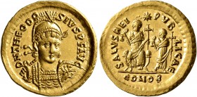 Theodosius II, 402-450. Solidus (Gold, 21 mm, 4.45 g, 6 h), Constantinopolis, 425-430. D N THEODO-SIVS P F AVG Pearl-diademed, helmeted and cuirassed ...