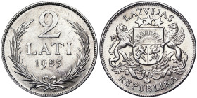 Latvia, 2 Lati, 1925, Ag.835 10,00 g, KM 8, XF