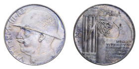 VITT. EMANUELE III (1900-1943) 20 LIRE 1928 ELMETTO NC AG. 19,88 GR. qSPL