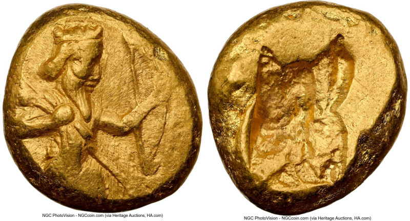 ACHAEMENID PERSIA. Darius I-Xerxes II (ca. 5th century BC). AV daric (15mm, 8.38...