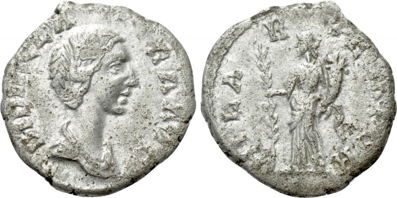DIDIA CLARA (Augusta, 193). Denarius. Rome. 

Obv: DIDIA CLARA AVG. 
Draped b...