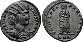 FAUSTA (Augusta, 324-326). Follis. Treveri.