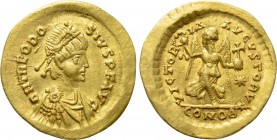 THEODOSIUS II (402-450). GOLD Tremissis. Constantinople.