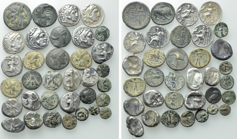 35 Greek Coins. 

Obv: .
Rev: .

. 

Condition: See picture.

Weight: g...