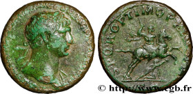 TRAJANUS
Type : As 
Date : 107 
Mint name / Town : Rome 
Metal : copper 
Diameter : 26  mm
Orientation dies : 6  h.
Weight : 10,27  g.
Officine : 4e 
...