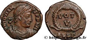 JOVIAN
Type : Maiorina ou nummus 
Date : 363-364 
Mint name / Town : Alexandrie 
Metal : copper 
Diameter : 18  mm
Orientation dies : 11  h.
Weight : ...