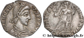 ARCADIUS
Type : Silique 
Date : 394/395-400 
Mint name / Town : Milan 
Metal : silver 
Millesimal fineness : 900  ‰
Diameter : 14,5  mm
Orientation di...
