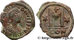 JUSTINIAN I
Type : Follis 
Date : 527-537 
Mint name / Town : Constantinople 
Metal : copper 
Diameter : 35,5  mm
Orientation dies : 6  h.
Weight : 16...
