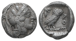 Attica, Athens. AR Drachm, 4.03 g. – 15.16 mm. Circa 454-404 BC.
Obv.: Helmeted head of Athena right.
Rev.: AΘE, Owl standing right, head facing; oliv...