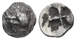 Mysia, Kyzikos. AR Hemiobol, 0.48 g. - 9.44 mm. c. 550-480 BC.
Obv.: Head of a tunny to left, holding fish in mouth.
Rev.: Quadripartite incuse square...