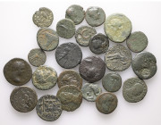 Lot of 24 unclassified See picture. LOT SOLD AS IS, NO RETURNS.(VE-12)