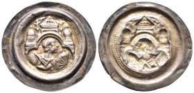 Hessen Münzenberg, Kuno 1151-1212, Brakteat. 0,73 g. Berger 2329; Slg. Bonh. 1472. Sehr selten. Hübsche Patina, winz. Randfehler, vorzüglich Exemplar ...