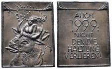 Kunstmedaillen, Güttler, Peter Götz, Weißmetall-Gussplakette 1998 "Zum neuen Jahr 1999". 47 x 38 mm; 34,26 g. Rechts und links gelocht, gussfrisch