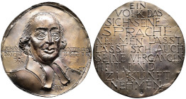 Kunstmedaillen, Güttler, Peter Götz, Weißmetall-Gussmedaille 2003 "Zum 100. Todestag von Johann Gottfried Herder" 104 x 98 mm; 342,52 g. Gussfrisch