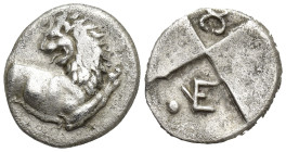 Thracian Chersonese. Chersonesos circa 386-338 BC. Hemidrachm AR (2.10 Gr. 13mm.) 
Forepart of lion right, head left 
Rev. Quadripartite incuse square...