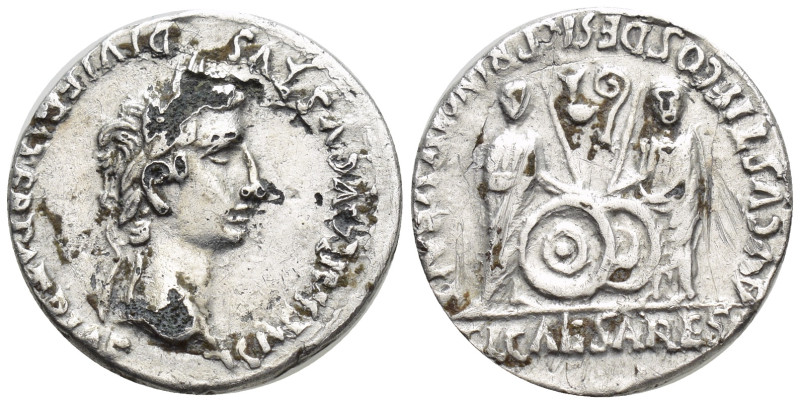 AUGUSTUS (27 BC-14 AD). Fourrèe Denarius. (18mm, 2.2 g) Lugdunum. Obv: CAESAR AV...