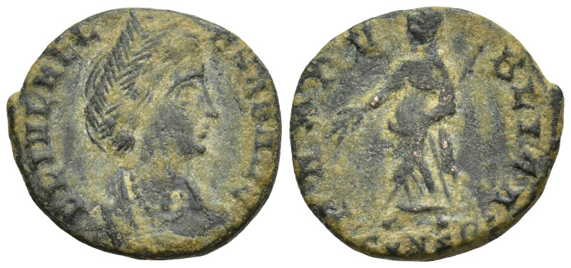 Helena (Augusta, 324-328/30) AE nummus (1.5 Gr. 14mm.) Constantinople.
Diademed ...