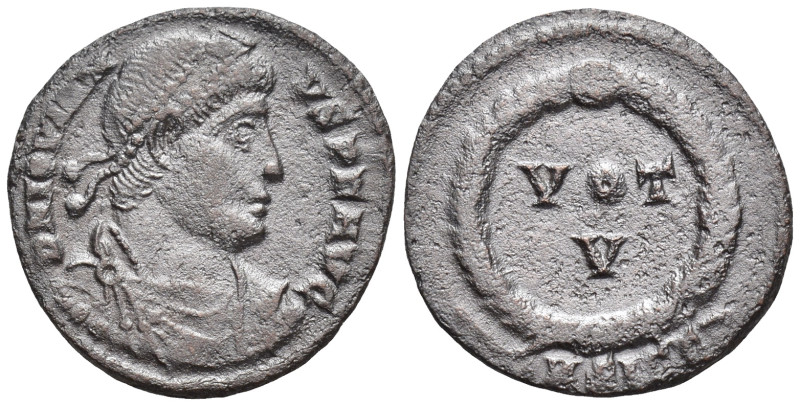 Jovian, 363-364. Follis AE. (3 Gr. 19mm.)
 Laureate, draped and cuirassed bust o...