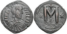 Anastasius I Æ 40 Nummi. (34mm, 16.6 g) Constantinople, AD 498-518. D N ANASTASIVS P P AVG, diademed, draped and cuirassed bust to right / Large M; cr...