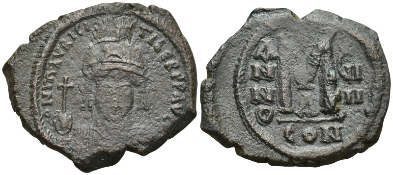 Maurice Tiberius (582-602) AE Follis (25mm, 11.6 g) Constantinople, Regnal Year ...