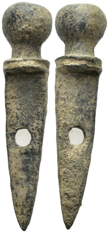 modern book buckle (6.8 Gr. 41mm.)