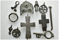Mixed lots 11 pieces. SOLD AS SEEN NO RETURNS.